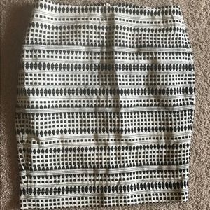 LOFT quilted mini skirt